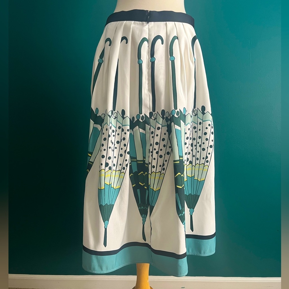NY & Co. | Eva Mendes Umbrella skirt